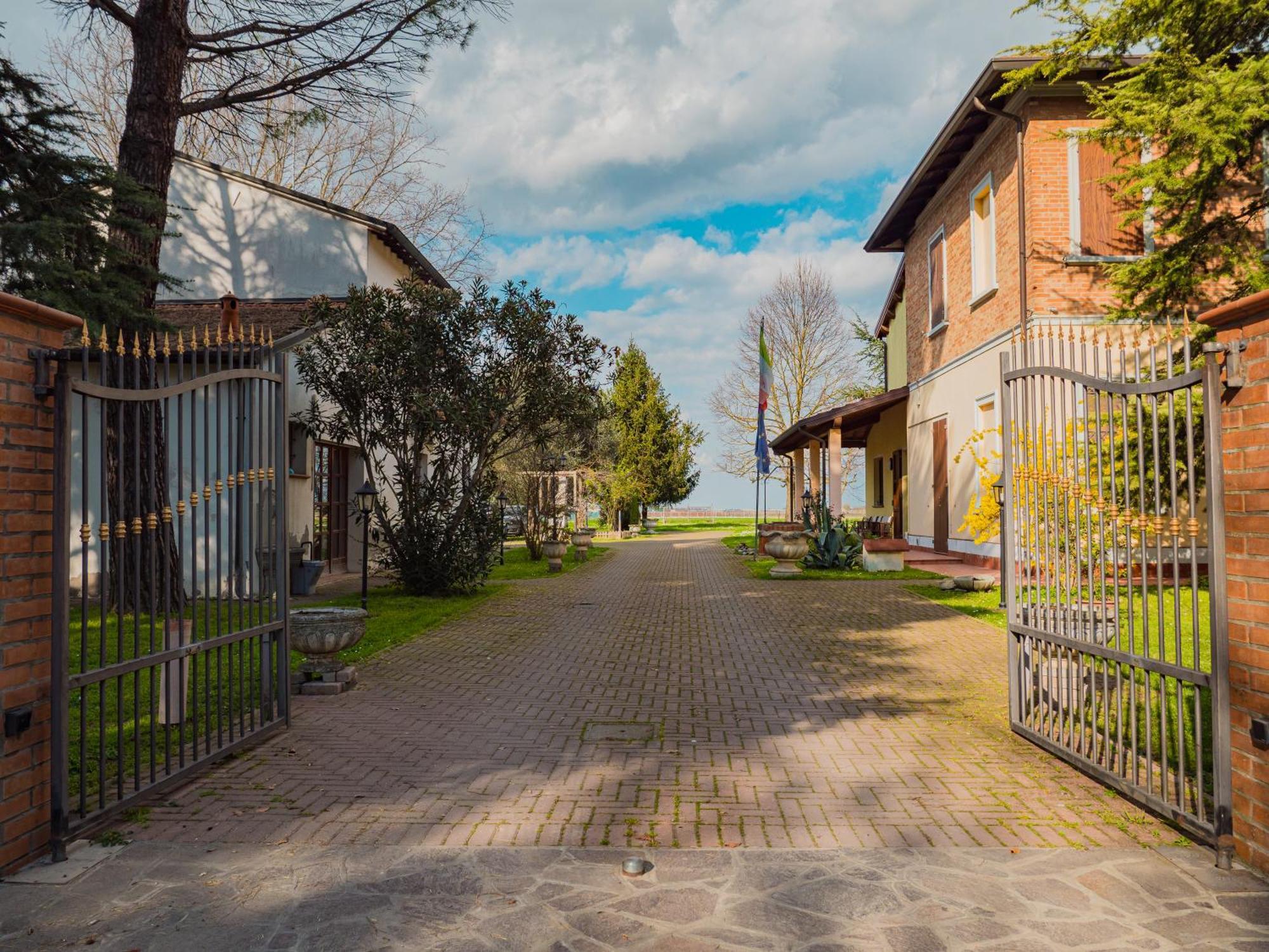 B&B Villa Erika 루고 외부 사진