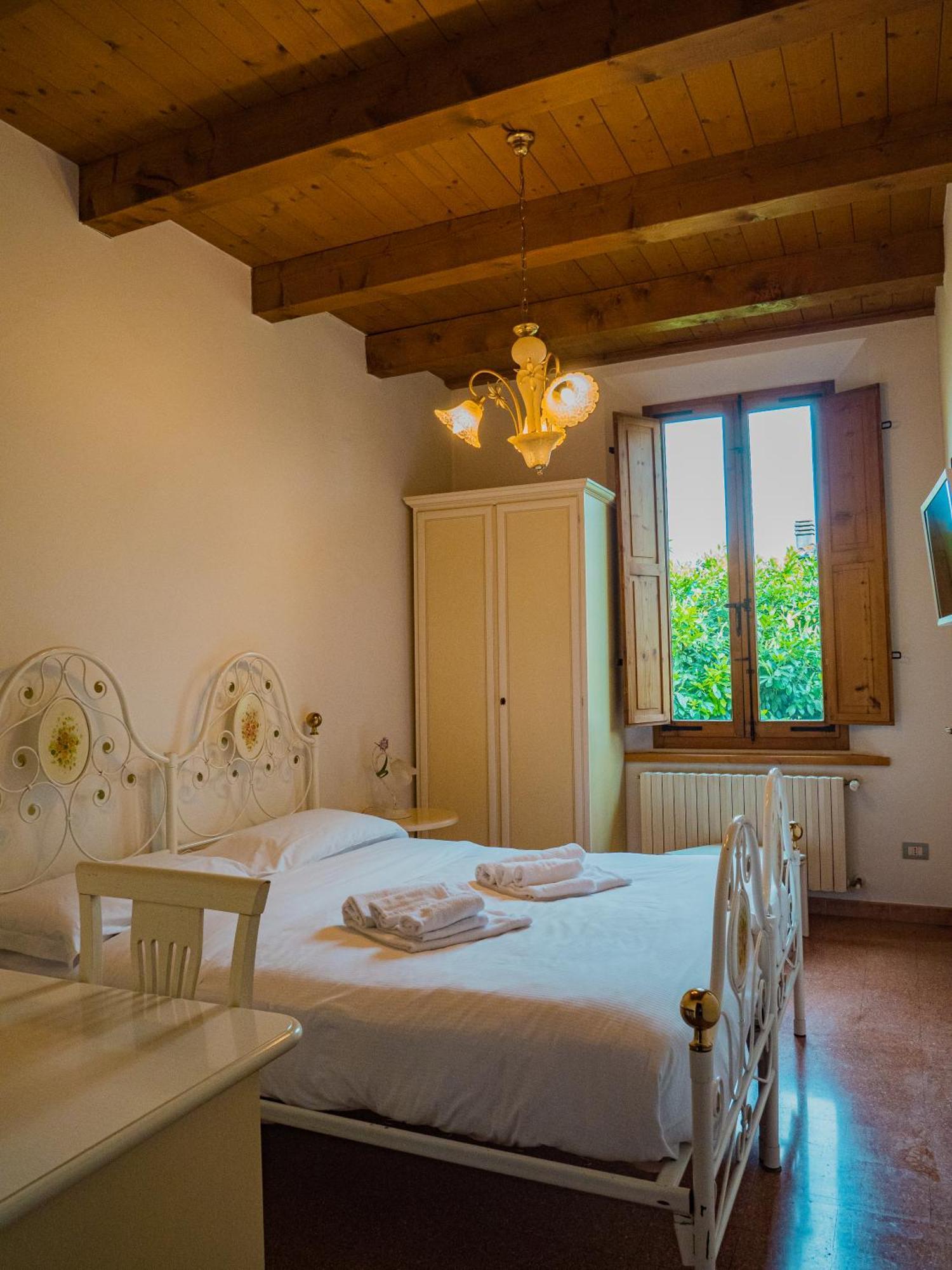 B&B Villa Erika 루고 외부 사진